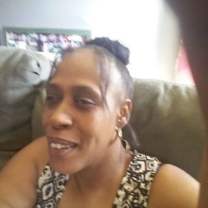 Meet your Posher, Dionna